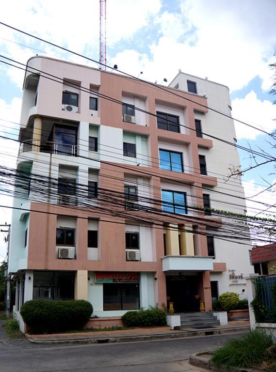 Fueang Fha Palace Buriram Bagian luar foto